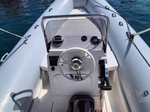 YachtCharter in Sorrent - op marine Op Marine 19 auf SamBoat