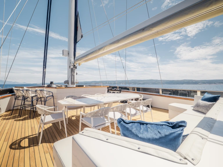  Luxury Sailing Yacht CA mieten Sukošan