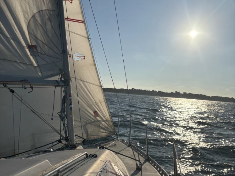 Ein Yachting-France Jouët 680 mieten in Frankreich