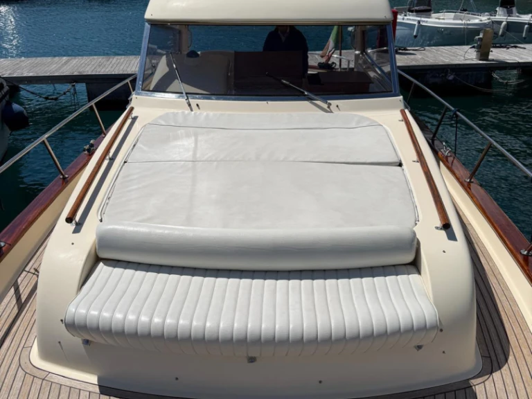 Motorboot mieten in Amalfi zum besten Preis