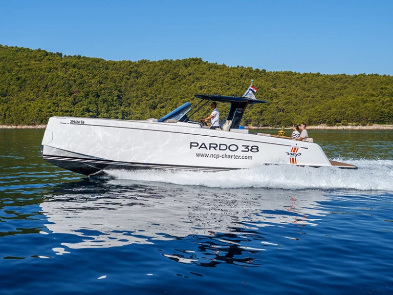 Motorboot mieten in Šibenik zum besten Preis