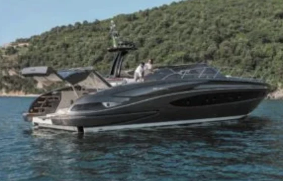Régal Regal 27 Fasdeck mieten Saint-Tropez