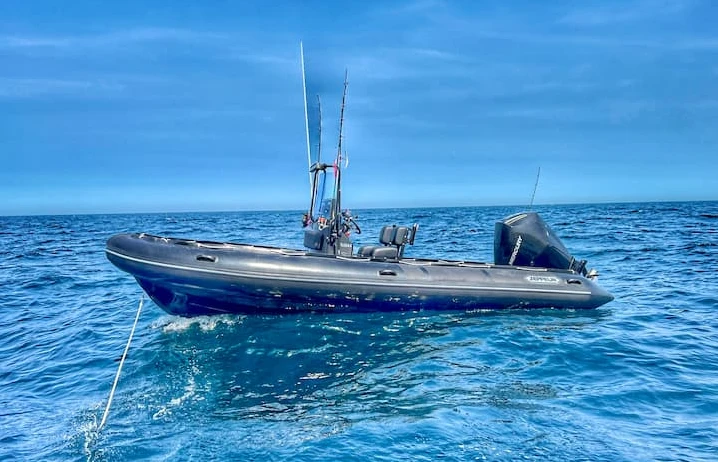 Schlauchboot mit oder ohne Skipper Zeppelin mieten in Cherbourg-en-Cotentin