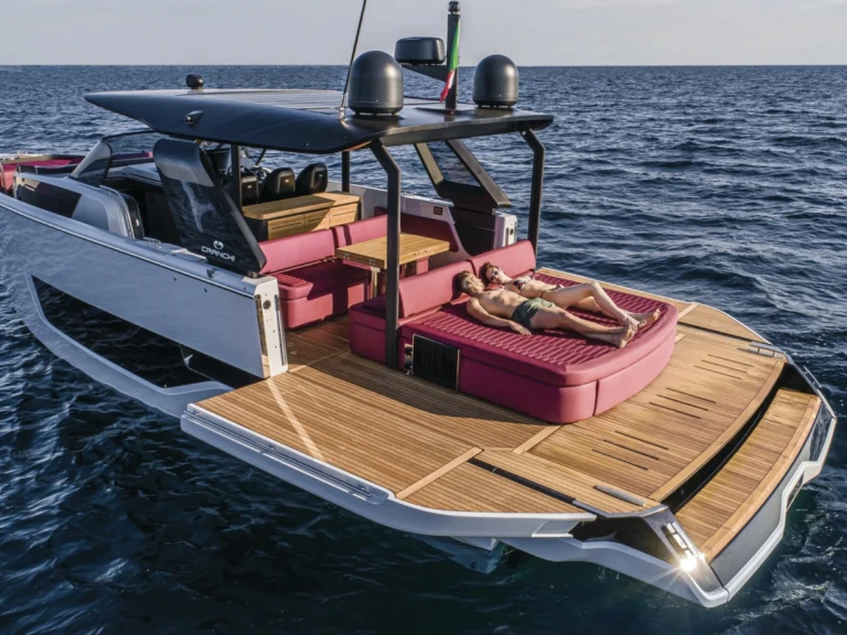 YachtCharter in Saint-Tropez - Cranchi A46 auf SamBoat