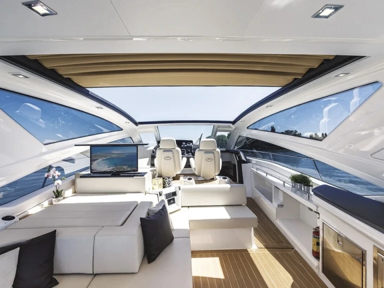 Boot mieten Saint-Tropez günstig Cranchi 60 ST