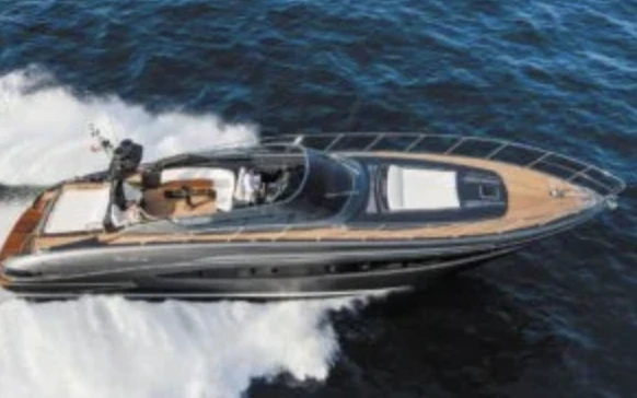 Ein Riva Riva 68' mieten in Saint-Tropez