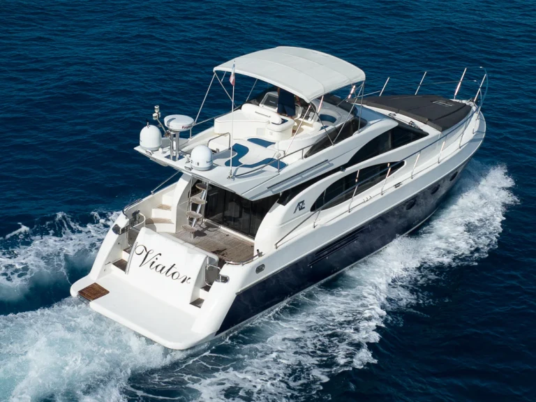 Custom Made custom mieten Puerto Aventuras