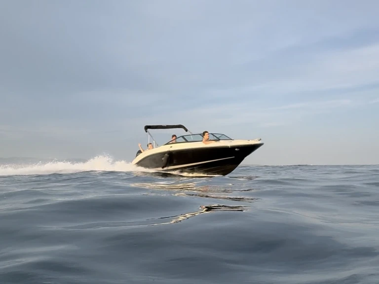 Ein Sea Ray SPX 210 OB mieten in Mandelieu-la-Napoule