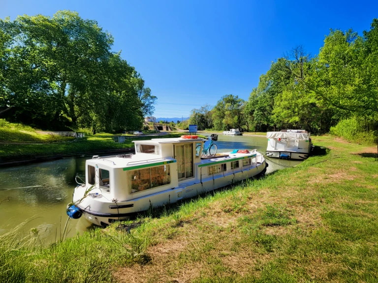 Hausboot mieten in Glénac zum besten Preis