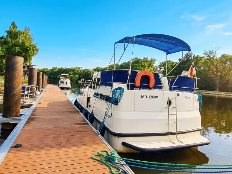 YachtCharter in Bernburg (Saale) -  Tarpon 32 auf SamBoat