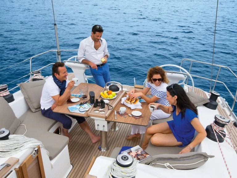 YachtCharter in Split - Bavaria Cruiser 51 auf SamBoat