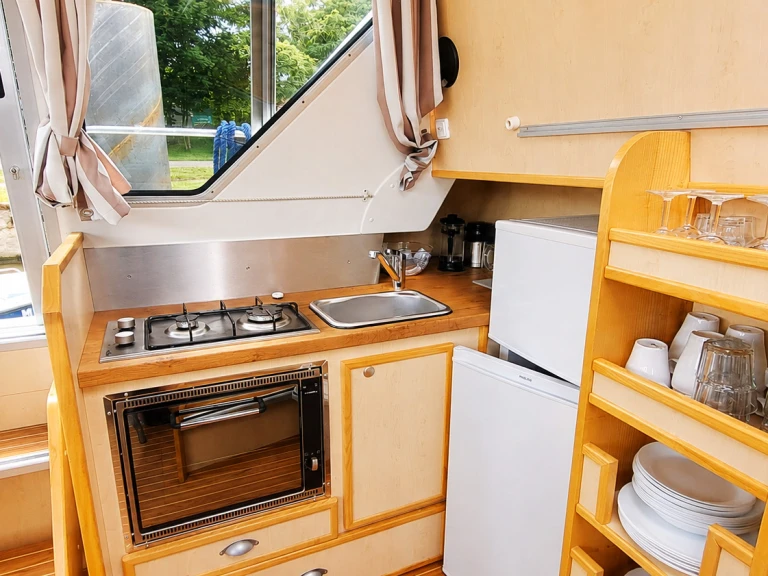 YachtCharter in Bernburg (Saale) -  Tarpon 37 DP auf SamBoat