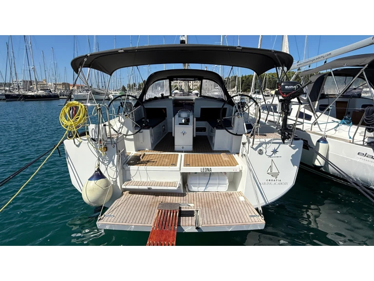 Segelboot mieten in Pula - Jeanneau Sun Odyssey 440