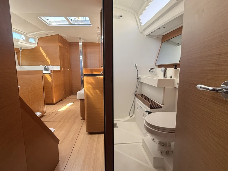 Segelboot mit oder ohne Skipper Jeanneau mieten in Pula