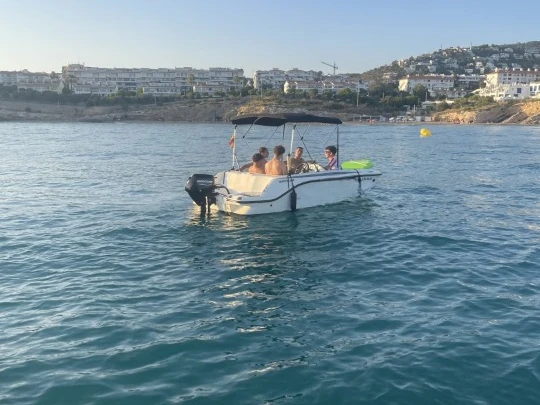Boot mieten Sitges günstig Quicksilver 470 XS