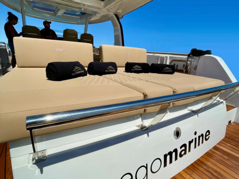Ein Fjord 41XL mieten in Ibiza Town