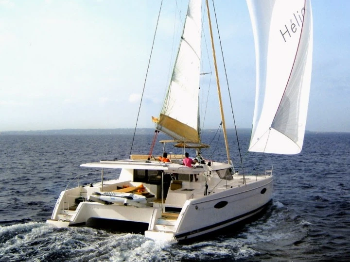 Katamaran mit oder ohne Skipper Fountaine Pajot mieten in Santa Pola