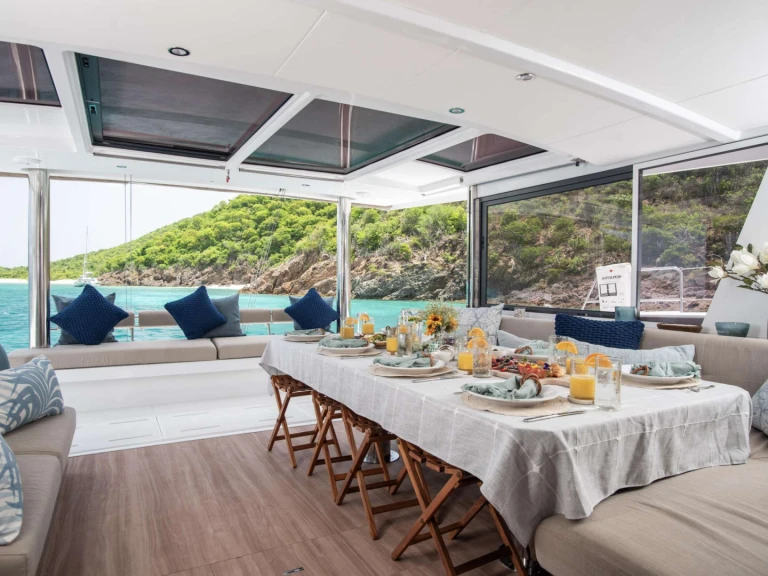 Vermietung Yacht Bali mit Führerschein