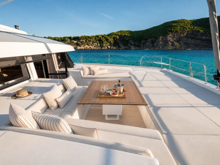Vermietung Yacht Bali mit Führerschein