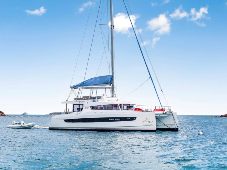 Vermietung Yacht Bali mit Führerschein