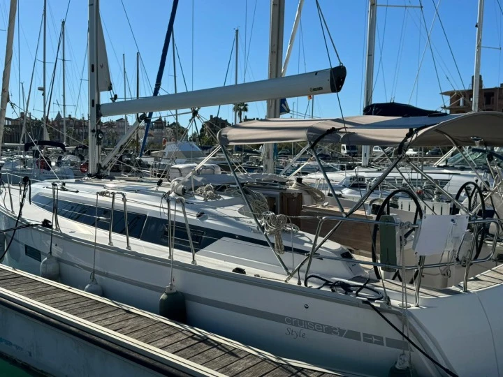 Vermietung Segelboot Bavaria mit Führerschein