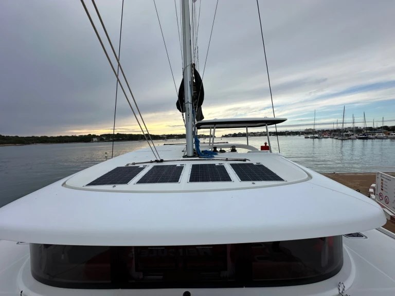 Vermietung Katamaran Lagoon mit Führerschein