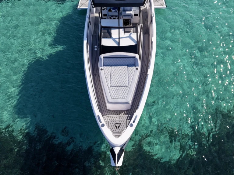 Virtue Yacht V10 Top mieten Cannigione di Arzachena