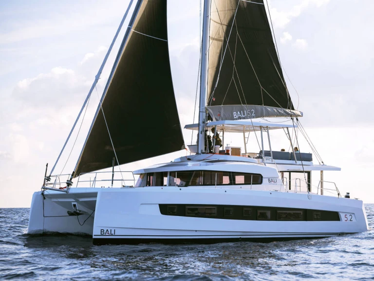 Boot mieten Hyères günstig Bali 5.2 - 4 + 1 cab.