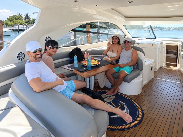 Boot mieten Cancún günstig custom
