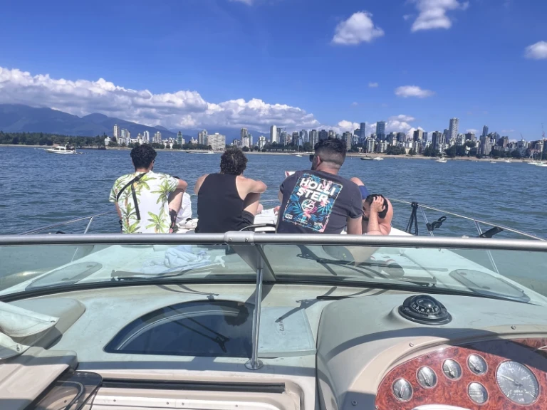 Motorboot mieten in Metro Vancouver Regional District - Bayliner Avanti
