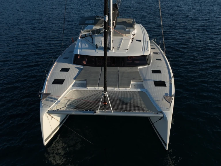 Ein Fountaine Pajot Fountaine Pajot 47 TANNA LUX (GEN,AC,WATERMAKER) mieten in Sámi