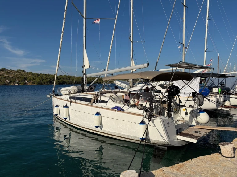 Segelboot mieten in Split - Jeanneau Sun Odyssey 349