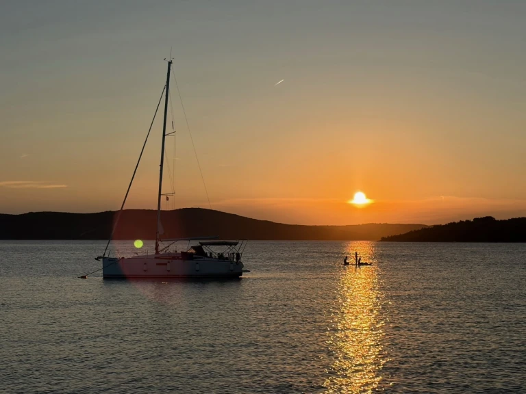 Segelboot mit oder ohne Skipper Jeanneau mieten in Split