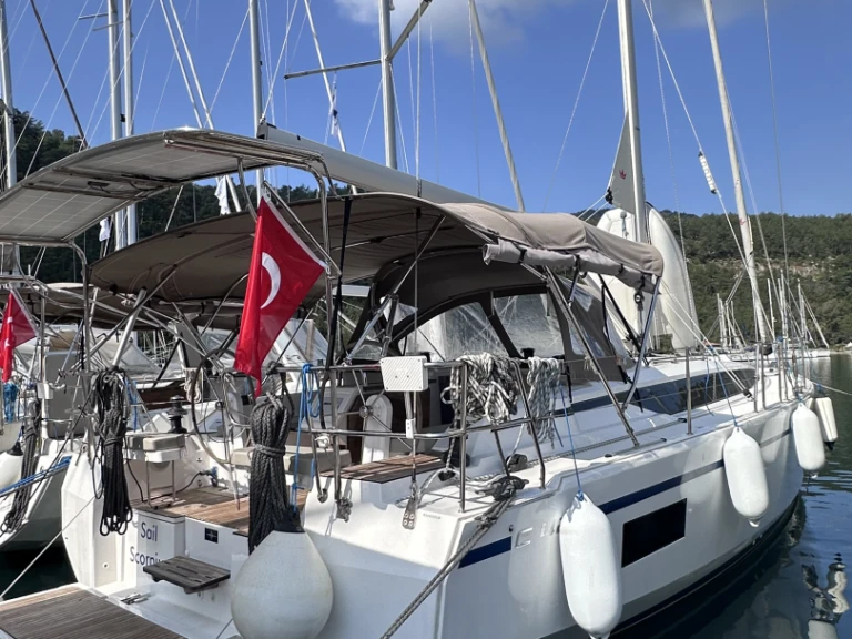Ein Bavaria Bavaria C42 mieten in Fethiye