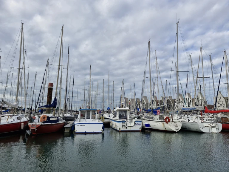 Motorboot mieten in Dunkerque zum besten Preis