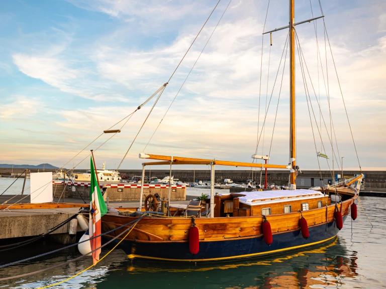 Motorboot mieten in Portofino Vetta zum besten Preis