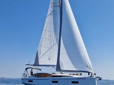Segelboot mit oder ohne Skipper Bavaria mieten in Rogoznica