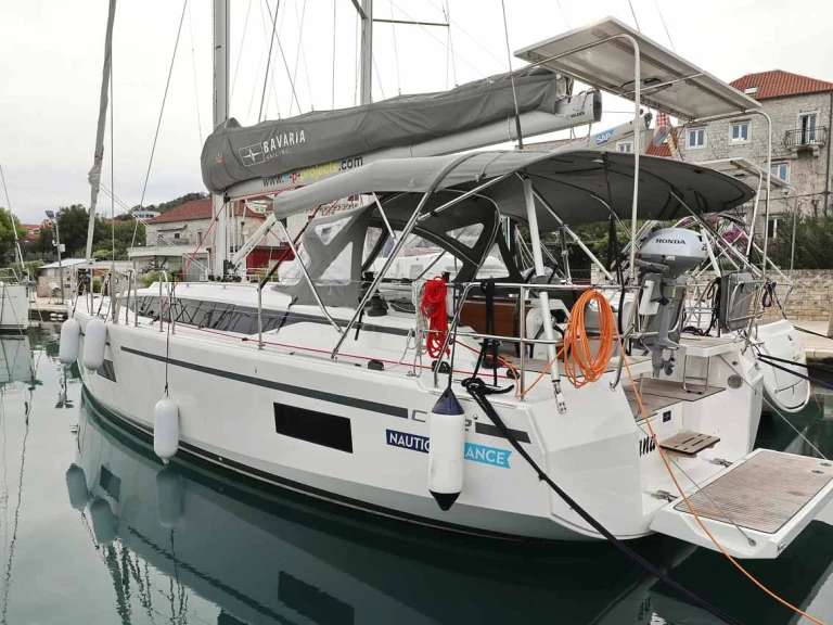 Bavaria Bavaria C42 mieten Zadar