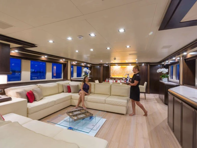 Filippetti Yachts GATSBY mieten Neapel