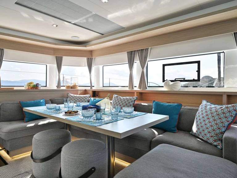 Vermietung Yacht Lagoon mit Führerschein