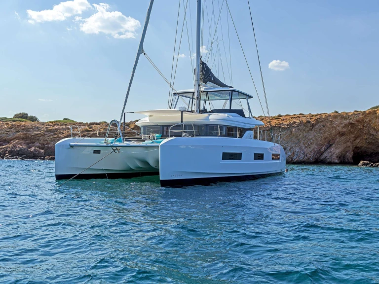 Vermietung Yacht Lagoon mit Führerschein