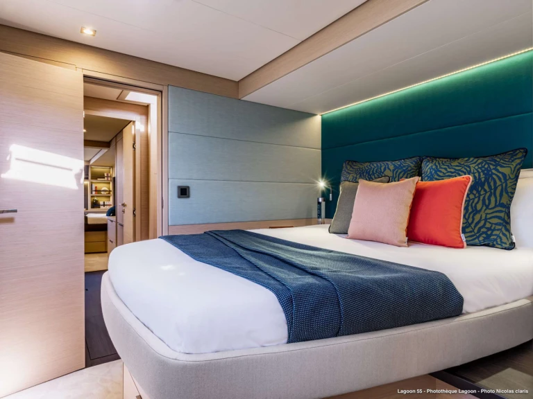 Vermietung Yacht Lagoon mit Führerschein