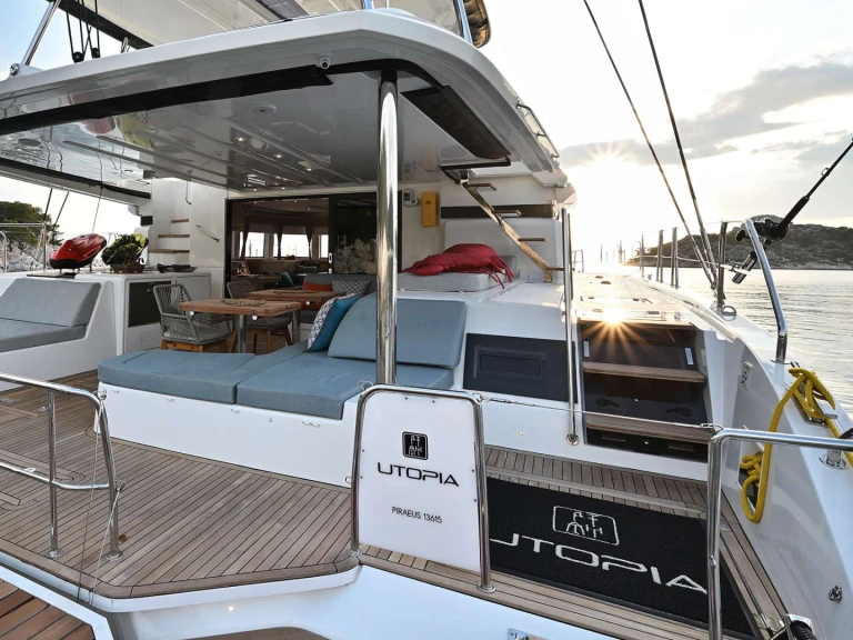Vermietung Yacht Lagoon mit Führerschein