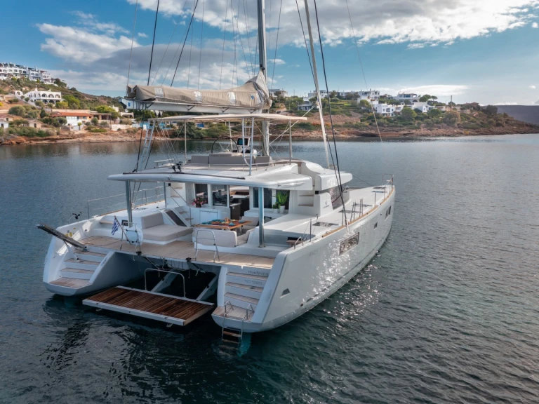 Yacht mit oder ohne Skipper Lagoon mieten in Lavrion