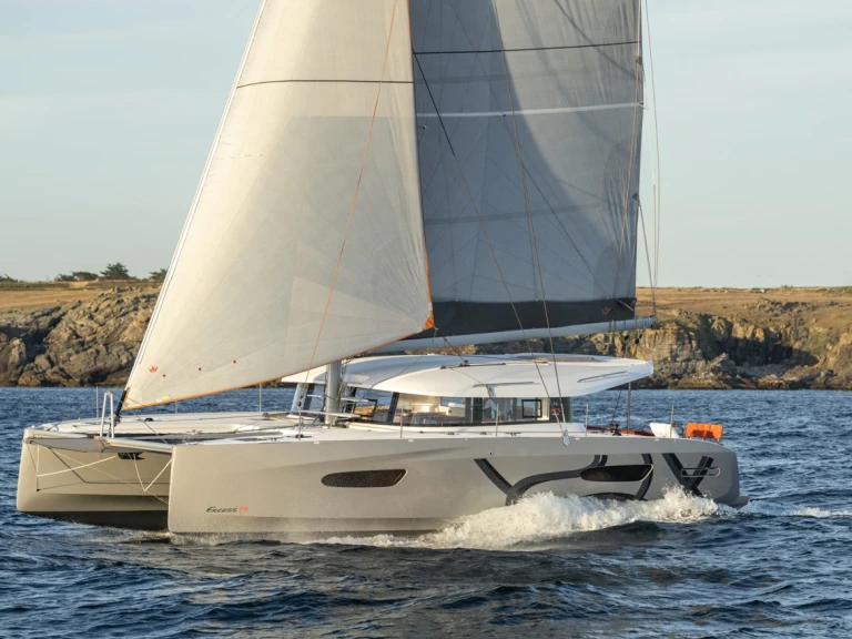 Boot mieten Brindisi günstig Excess 14