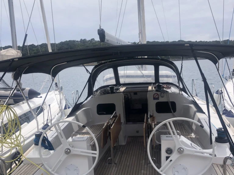 Segelboot mit oder ohne Skipper Elan mieten in Punat
