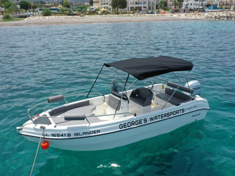 Motorboot mieten in Latchi zum besten Preis