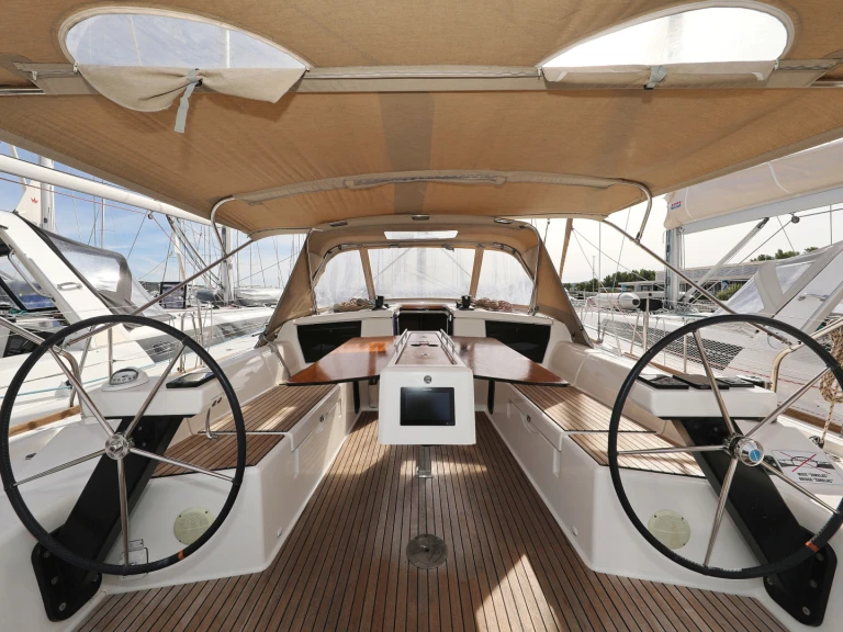YachtCharter in Trogir - Dufour Dufour 430 Grand Large auf SamBoat