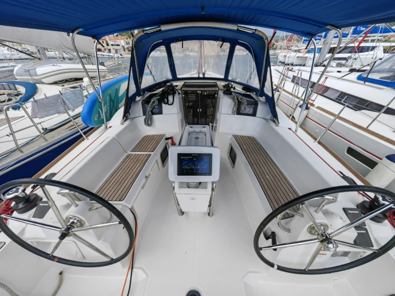 Segelboot mit oder ohne Skipper Jeanneau mieten in Punat