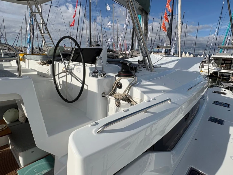 YachtCharter in Split - Lagoon Lagoon 47 auf SamBoat